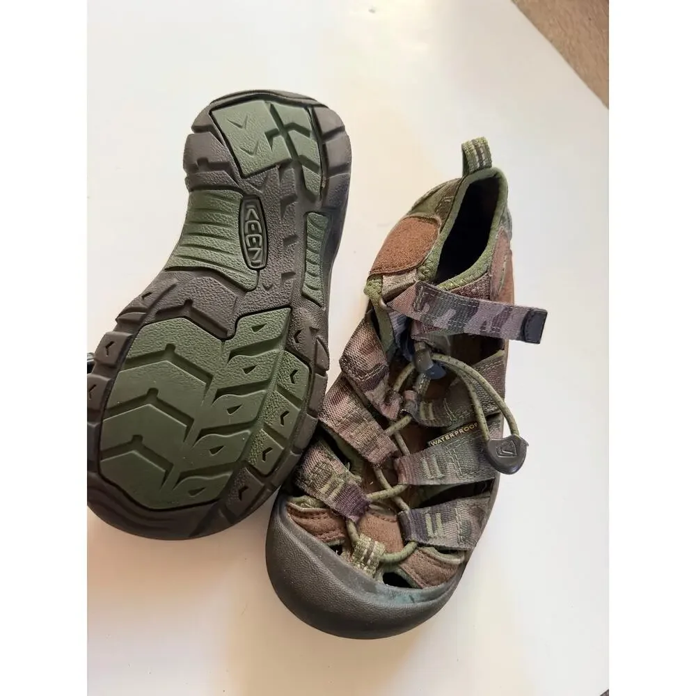 KEEN Newport H2 Sandals - Boys Size 13